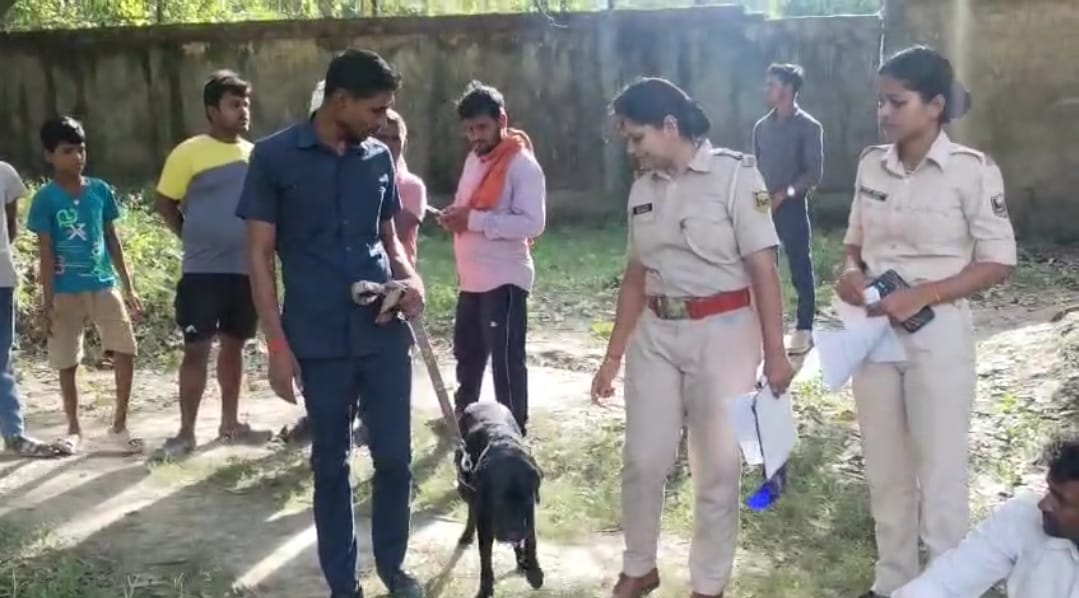 Crime News: भागलपुर के सबौर में विवाहिता का शव पेड़ से लटका मिला, आत्महत्या या हत्या? जांच में जुटी पुलिस