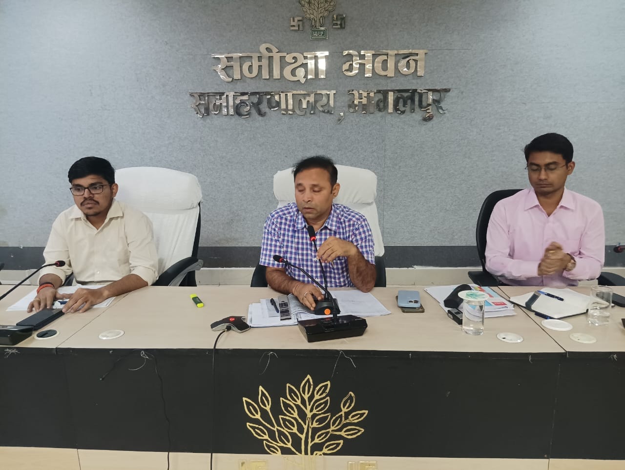 Bhagalpur News: विशेष गहन पुनरीक्षण कार्यक्रम में तेजी लाने को लेकर हुई समन्वय बैठक