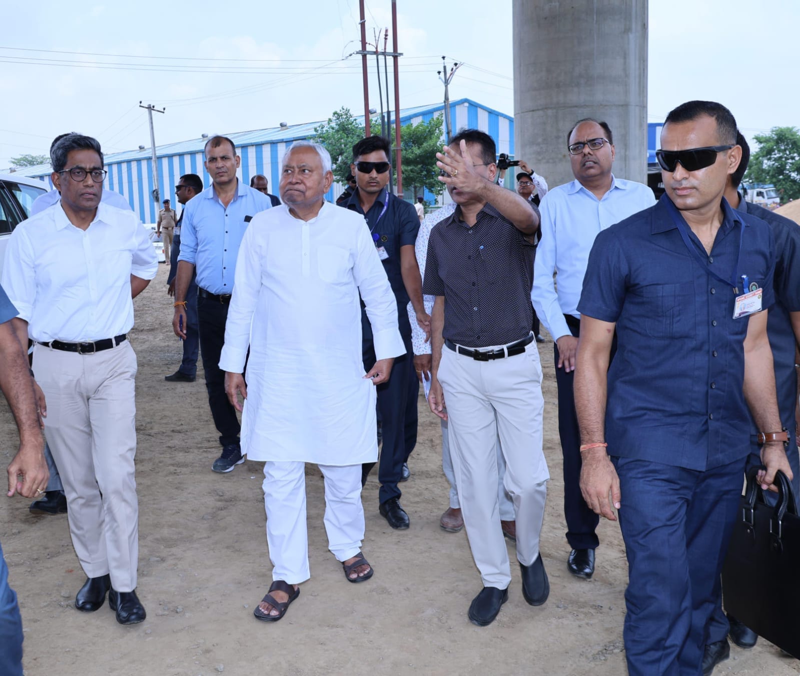 Patna News: मुख्यमंत्री ने SDRF मुख्यालय और एलिवेटेड रोड प्रोजेक्ट को बताया राज्य की जरूरत, कहा – विकास में नहीं हो कोई देरी