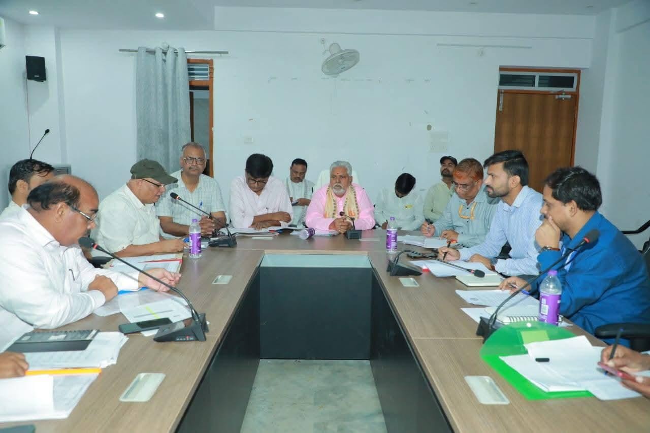 भागलपुर में सहकारिता मंत्री ने की समीक्षा बैठक: किसानों को आत्मनिर्भर बनाने पर दिया जोर