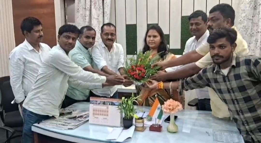 भागलपुर को मिला गंगा किनारे नए पथ का तोहफ़ा, मुख्यमंत्री नीतीश कुमार और केंद्रीय मंत्री नितिन गडकरी को जनप्रतिनिधियों ने दी बधाई