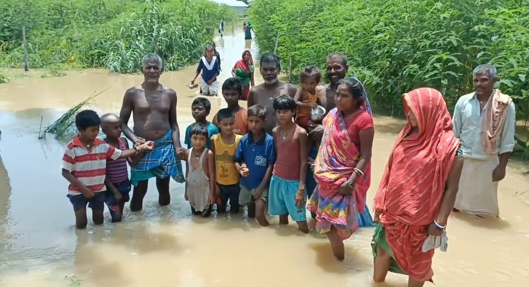 भागलपुर में गंगा का जलस्तर बढ़ा, प्रशासन अलर्ट मोड में; संवेदनशील इलाकों में तैनात की गई निगरानी टीमें