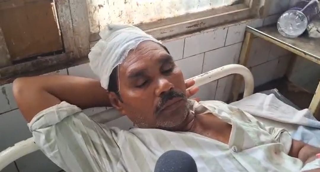 Bhagalpur News: शादी समारोह में डीजे पर डांस को लेकर विवाद, मारपीट में बाप-बेटा समेत पांच लोग घायल