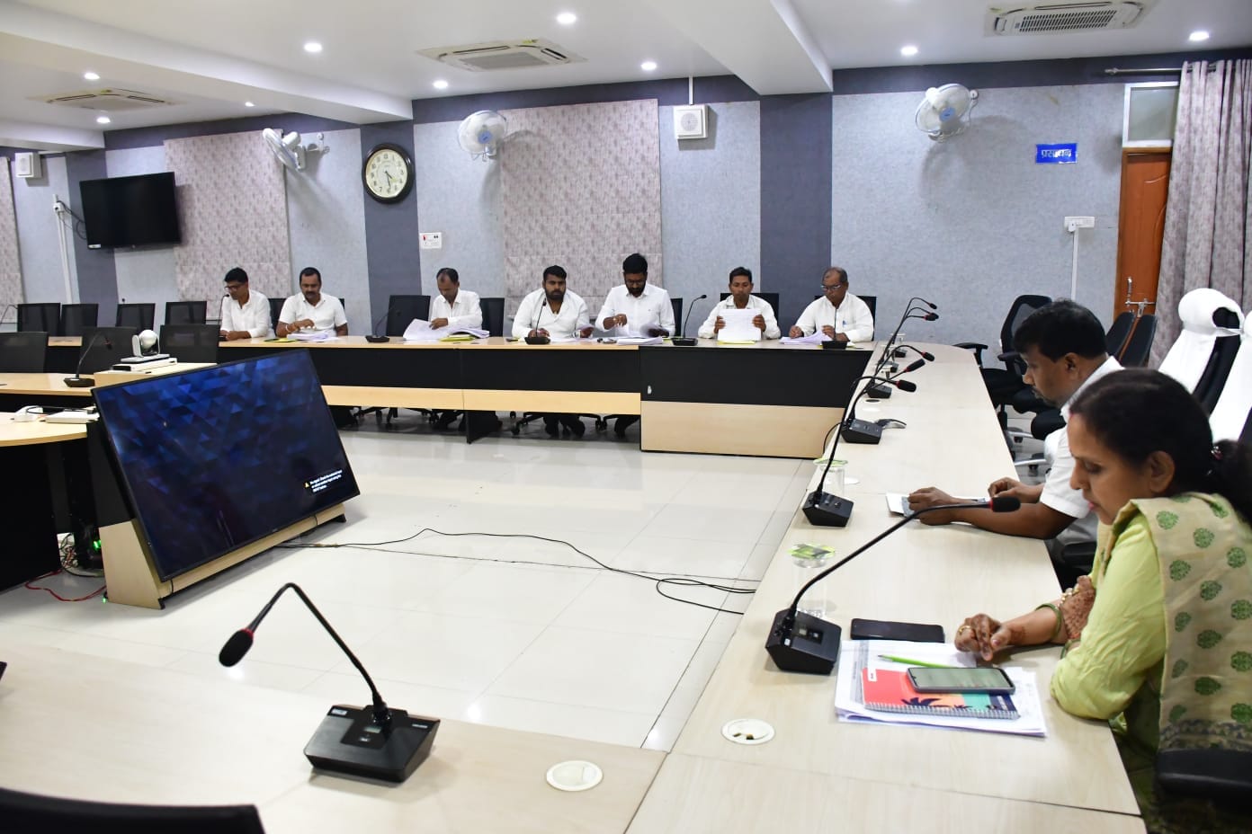 भागलपुर में SIR पर समीक्षा बैठक, मतदाता सूची शुद्धिकरण को लेकर प्रशासन ने किया बड़ा ऐलान