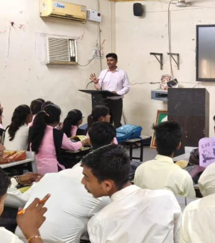 बिहार स्टूडेंट क्रेडिट कार्ड योजना पर भागलपुर में हुआ काउंसलिंग, 112 छात्रों ने लिया हिस्सा