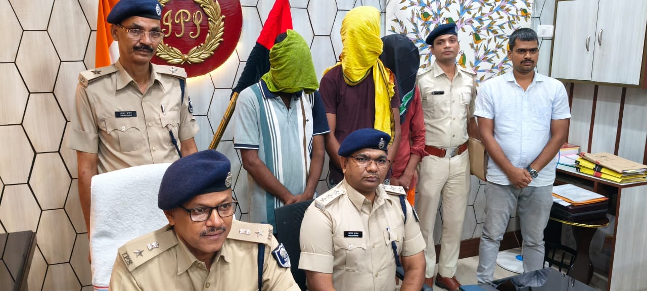 जमुई पुलिस ने 48 घंटे में सुलझाया अपहरण का मामला, तीन गिरफ्तार