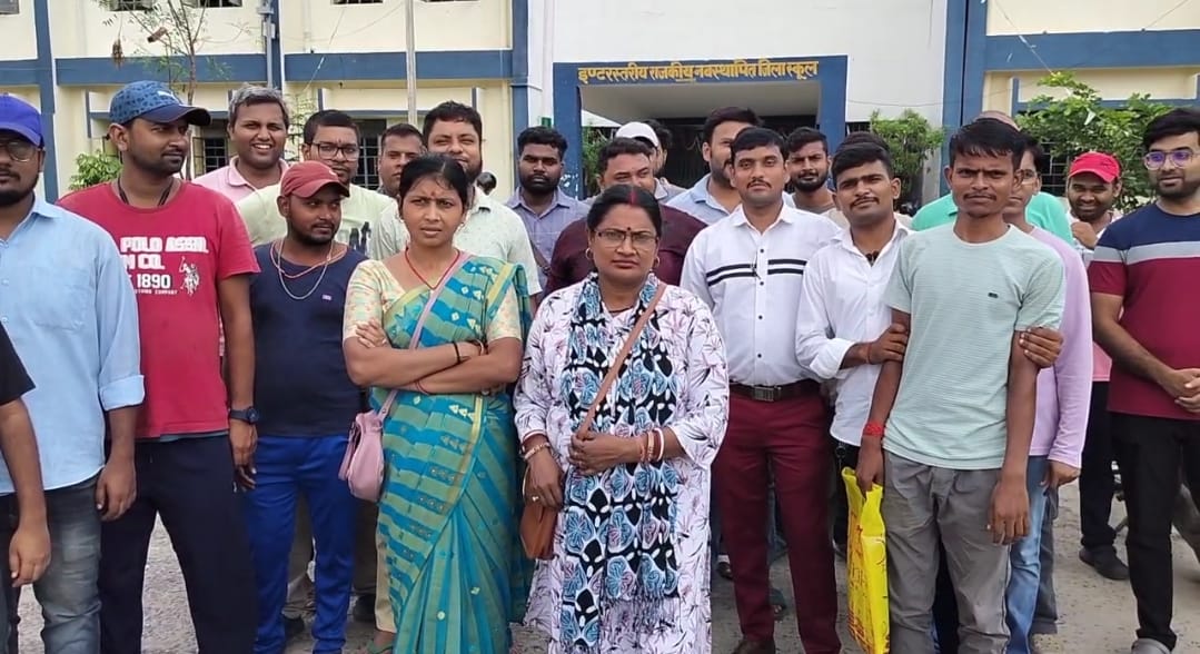 अनुकंपा नियुक्ति में देरी से बेहाल आश्रित, 45 दिनों से कार्यालय का चक्कर लगाने को मजबूर