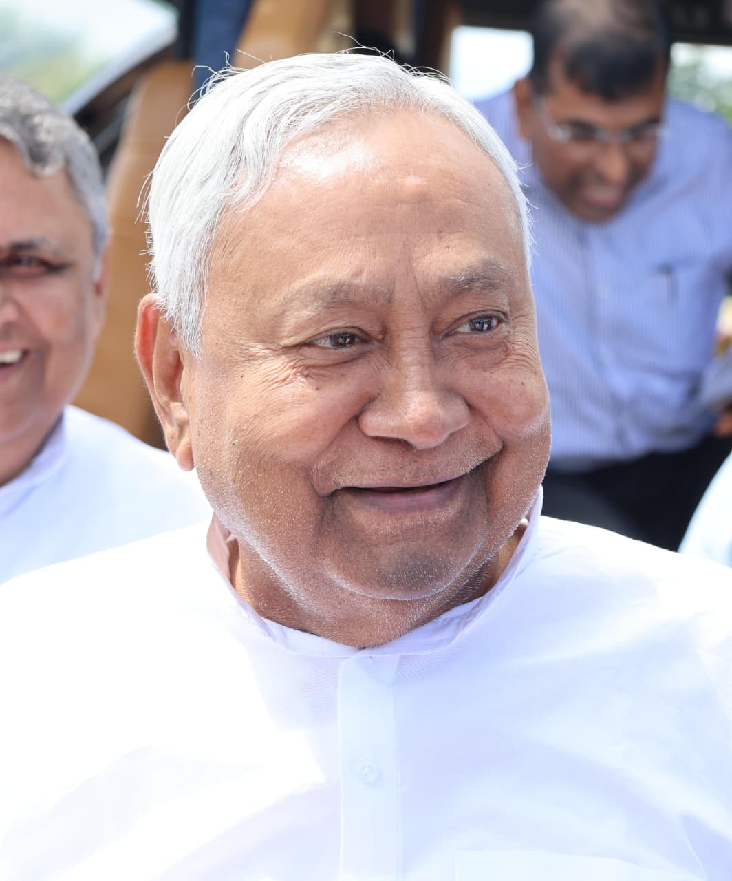 शिक्षक दिवस की पूर्व संध्या पर मुख्यमंत्री नीतीश कुमार ने शिक्षकों को दी बधाई, डॉ. राधाकृष्णन को किया नमन