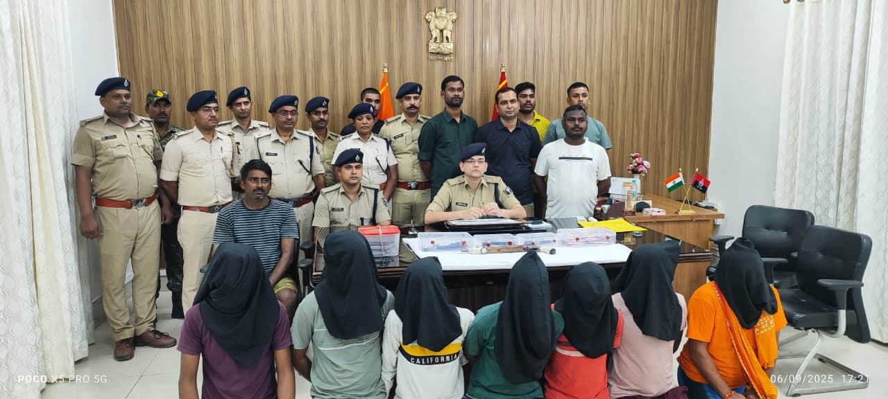 भोजपुर पुलिस की बड़ी कामयाबी, लूट के 3 कांडों का सफल उद्भेदन, 5 अपराधी गिरफ्तार