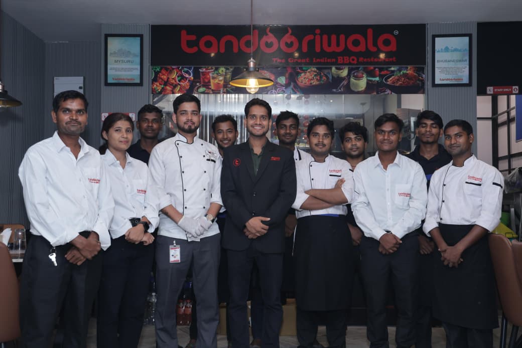 भागलपुर में तंदूरीवाला का भव्य उद्घाटन, शहरवासियों के लिए स्वाद का नया अनुभव