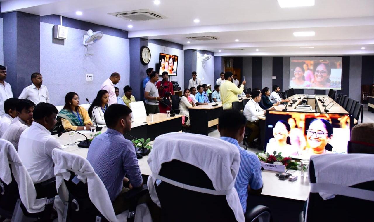 CM नीतीश कुमार ने पंचायत सरकार भवनों का उद्घाटन और कन्या विवाह मंडप का किया शिलान्यास