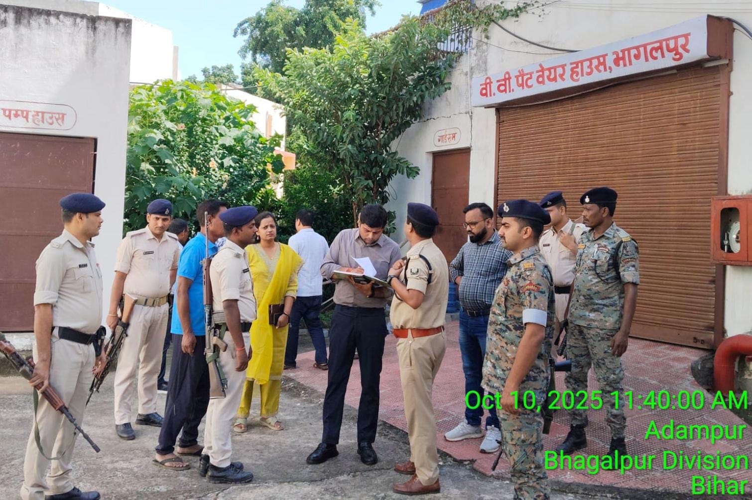भागलपुर में ईवीएम एवं वीवीपैट वेयरहाउस का संयुक्त निरीक्षण, चुनाव तैयारियों का लिया जायजा