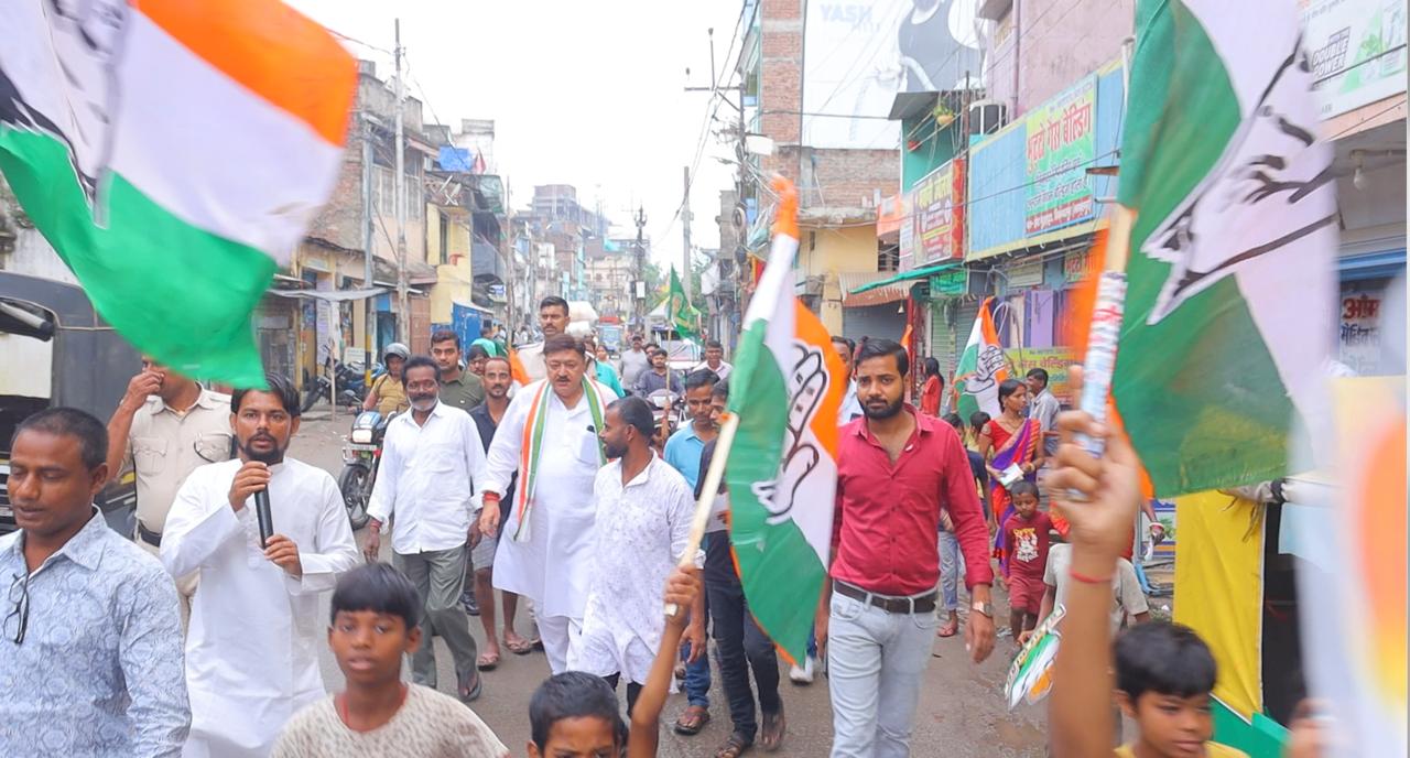 भागलपुर में कांग्रेस प्रत्याशी अजीत शर्मा का जनसंपर्क अभियान तेज, कहा—विकास और रोजगार के लिए बनाएं महागठबंधन की सरकार