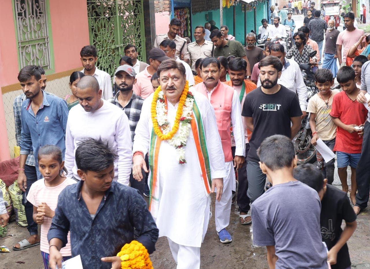 अजीत शर्मा का जनसंपर्क अभियान तेज, भागलपुर की जनता से मांगा विकास के नाम पर समर्थन