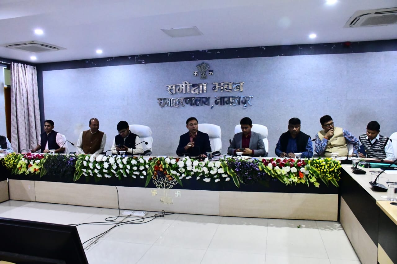 भागलपुर जाम पर प्रशासन सख्त: विक्रमशिला सेतु पर ओवरटेकिंग करने वालों की लाइसेंस होगी रद्द, ओवरलोडिंग पर ₹10,000 जुर्माना तय