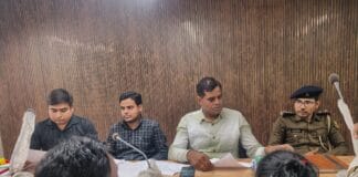 जनता दरबार में अंचलाधिकारी और थाना अध्यक्ष ने की जनता की समस्याओं का निस्तारण, भूमि विवाद पर विशेष फोकस