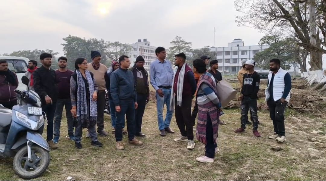 नवगछिया में बर्ड फ्लू की दस्तक, 150 से ज्यादा कौओं की मौत से हड़कंप, प्रशासन हाई अलर्ट पर