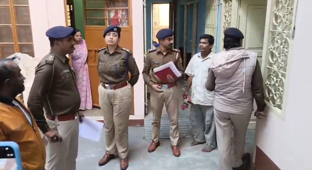 पटना कांड के बाद बड़ा एक्शन: भागलपुर में गर्ल्स हॉस्टलों पर पुलिस की दबिश, लागू हुई सख्त सुरक्षा नियमावली