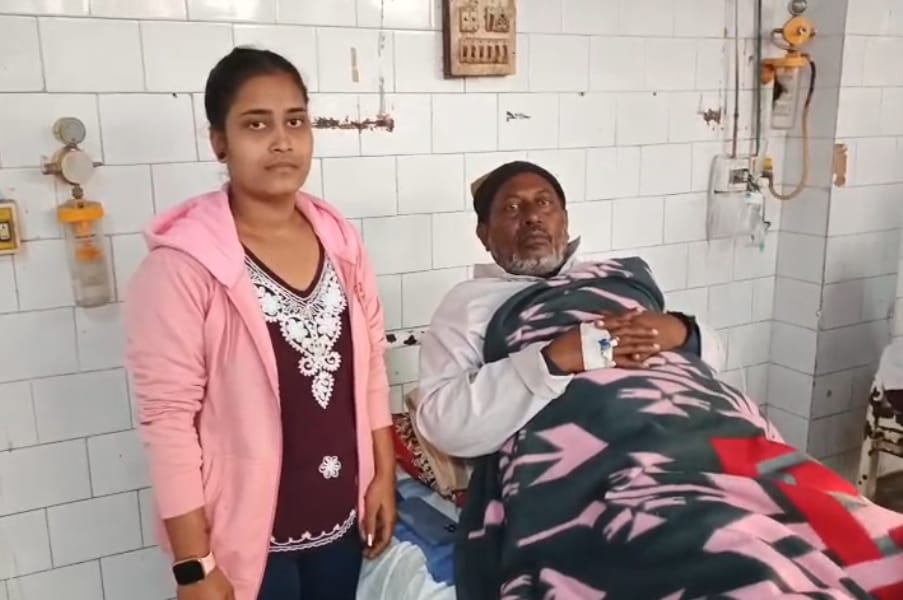 जमीन के लालच में रिश्तों पर वार! सुलतानगंज में देवर पर ईंट से जानलेवा हमला, पिता-बेटी लहूलुहान