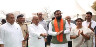 समृद्धि यात्रा के तहत अररिया पहुंचे मुख्यमंत्री, नए पुलिस केंद्र के प्रशासनिक भवन का उद्घाटन