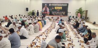 भागलपुर में रमजान के मौके पर पूर्व विधायक अजीत शर्मा की इफ्तार पार्टी, सैकड़ों रोजेदार हुए शामिल