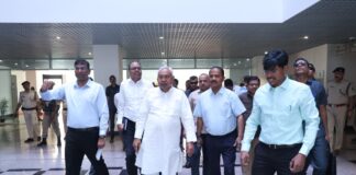 CM नीतीश कुमार ने किया पटना समाहरणालय का निरीक्षण, विकास कार्यों में तेजी लाने के दिए निर्देश