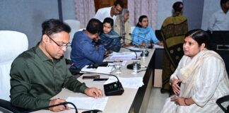 सबका सम्मान–जीवन आसान’ के तहत DM की पहल, आम जनता की समस्याओं पर वन-टू-वन सुनवाई