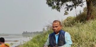 मछली मारने से मना करने पर पंचायत मुखिया की पिटाई, वायरल हुआ वीडियो—पुलिस ने दर्ज की शिकायत