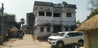 आय से अधिक संपत्ति मामले में DDC बृजेश कुमार के पैतृक घर पर छापेमारी, घर मिला बंद