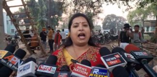 जेडीयू का बड़ा एक्शन: बांका सांसद गिरधारी यादव पर सख्ती, सदस्यता रद्द कराने की प्रक्रिया शुरू