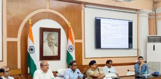 मुख्य सचिव प्रत्यय अमृत का सख्त तेवर: PNG कार्य में सुस्ती दिखाई तो नपेंगी कंपनियां, ‘मिशन मोड’ में काम करने का अल्टीमेटम