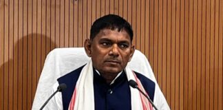 बिहार की मछलियां अब दुनिया के बाजार में मचाएंगी धूम: ₹1600 किलो तक है मांग, खुलेंगे ‘फ्रेश कैच’ आउटलेट्स