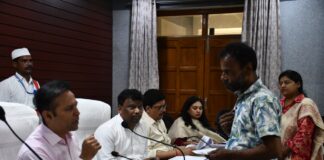 भागलपुर: ‘सबका सम्मान-जीवन आसान’ अभियान के तहत जनसुनवाई, DM ने सुनीं 30 फरियादियों की समस्याएं